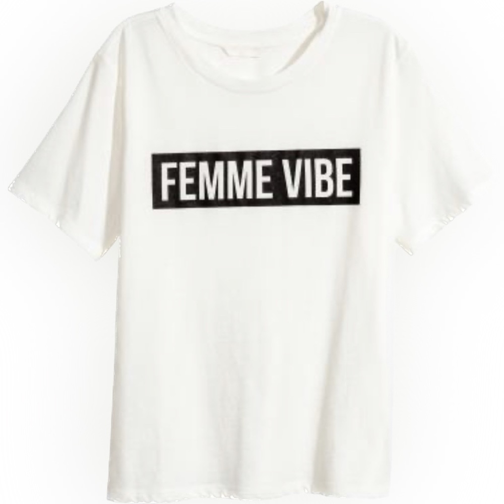 🌸 H&M 🌸 “Femme Vibe” Short-sleeved T-shirt in soft washed cotton jersey